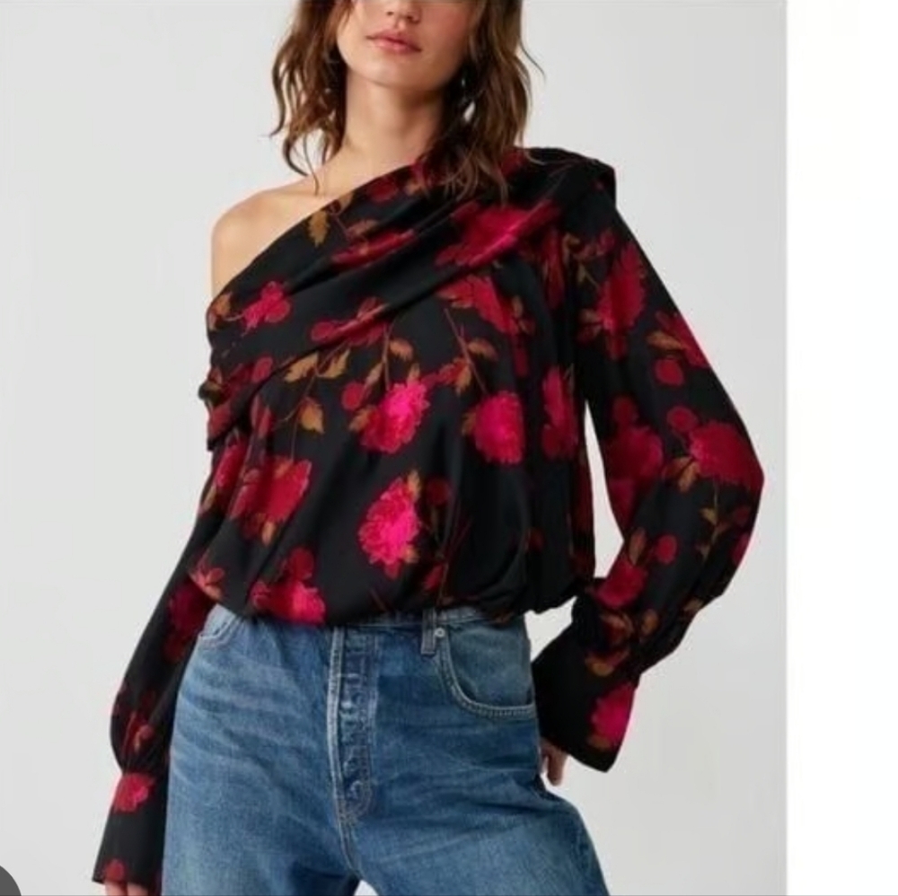 Free People Black and Red Floral Off-Shoulder Top